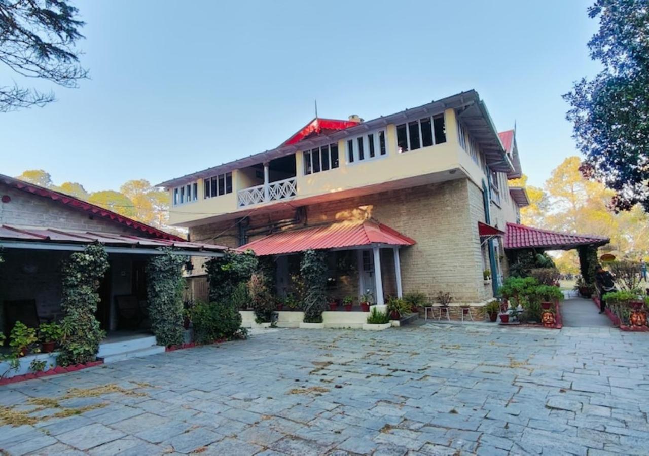 Chevron Rosemount Hotel Ranikhet Exterior photo